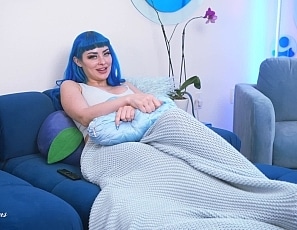 What Am I Hiding Under The Blanket!